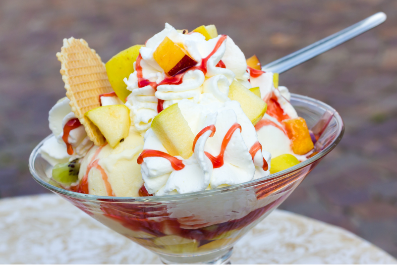 Fresh fruit With Fresh Cream
